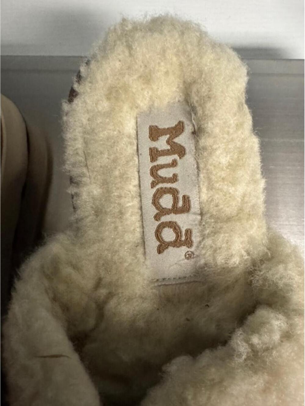 Mudd Cozy Faux Shearling Slippers - Size 7 - Picture 2 of 4